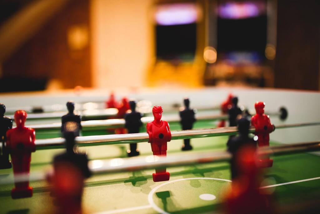 Games And Movies Lounge 7 Bed City Centre Apartment Νιούκασλ Εξωτερικό φωτογραφία