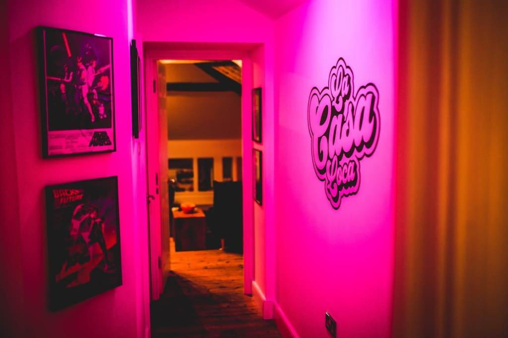 Games And Movies Lounge 7 Bed City Centre Apartment Νιούκασλ Εξωτερικό φωτογραφία