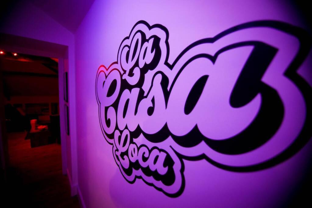 Games And Movies Lounge 7 Bed City Centre Apartment Νιούκασλ Εξωτερικό φωτογραφία