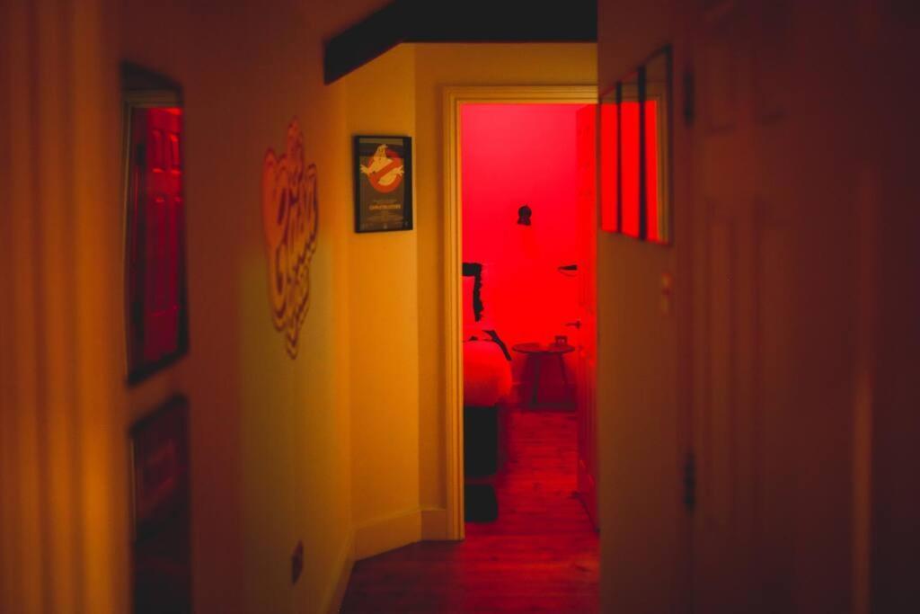 Games And Movies Lounge 7 Bed City Centre Apartment Νιούκασλ Εξωτερικό φωτογραφία