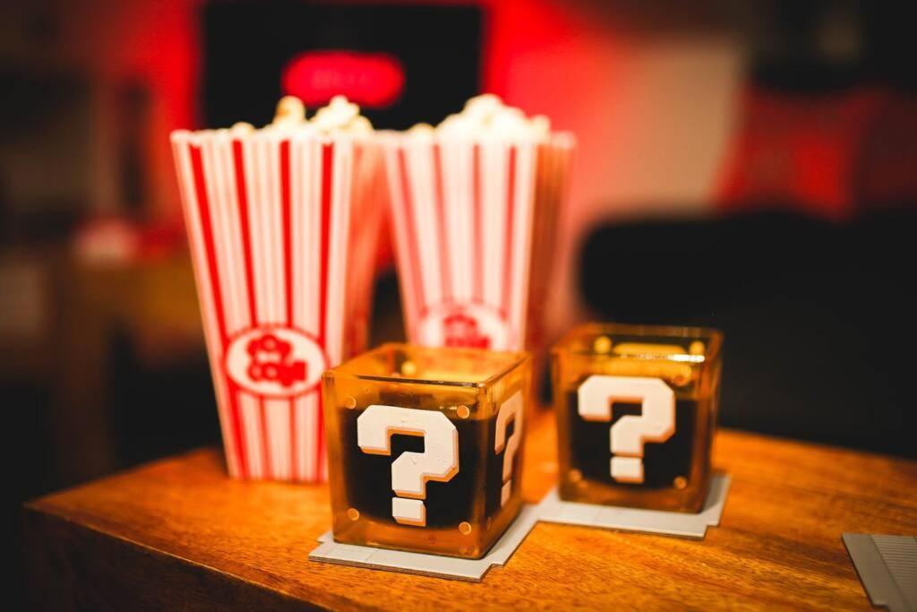 Games And Movies Lounge 7 Bed City Centre Apartment Νιούκασλ Εξωτερικό φωτογραφία