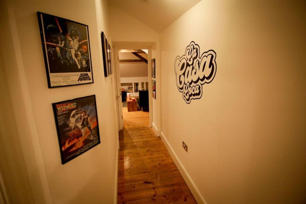 Games And Movies Lounge 7 Bed City Centre Apartment Νιούκασλ Εξωτερικό φωτογραφία