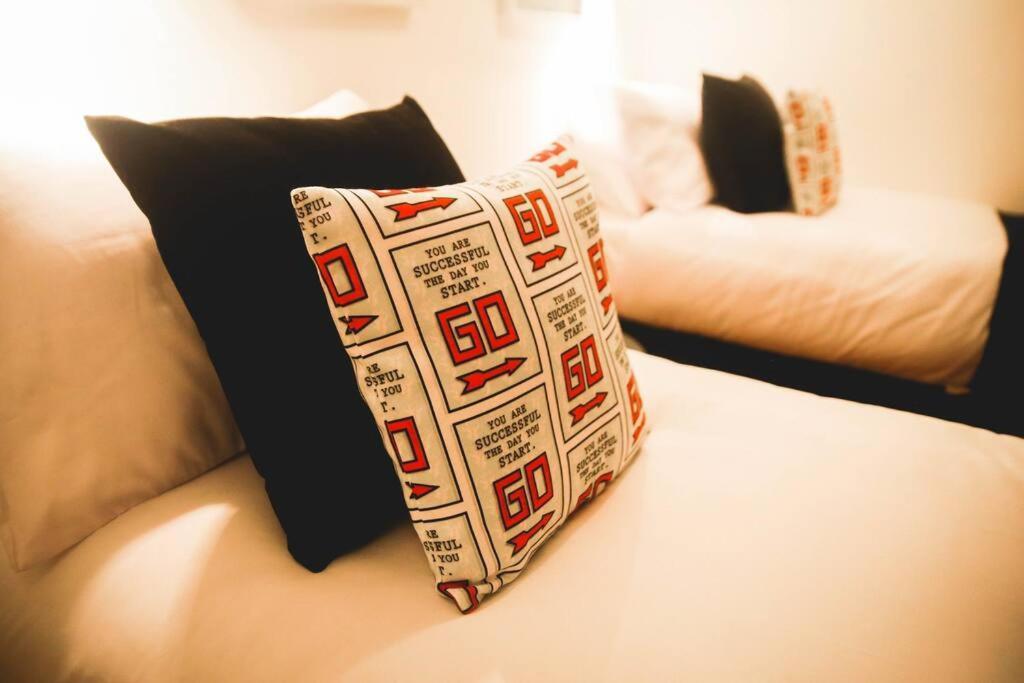 Games And Movies Lounge 7 Bed City Centre Apartment Νιούκασλ Εξωτερικό φωτογραφία